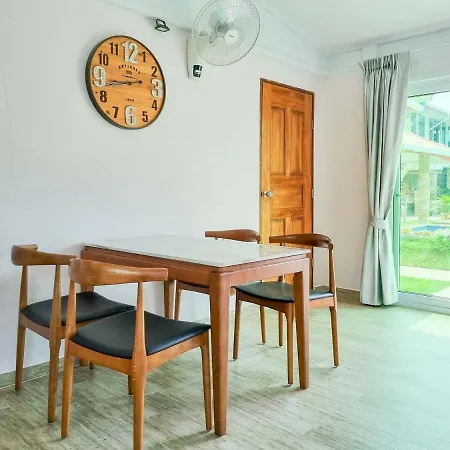 Tina'S Living Paradise II - Guesthouses With Private Pool, 5 Min To Beach Rayong Exterior photo