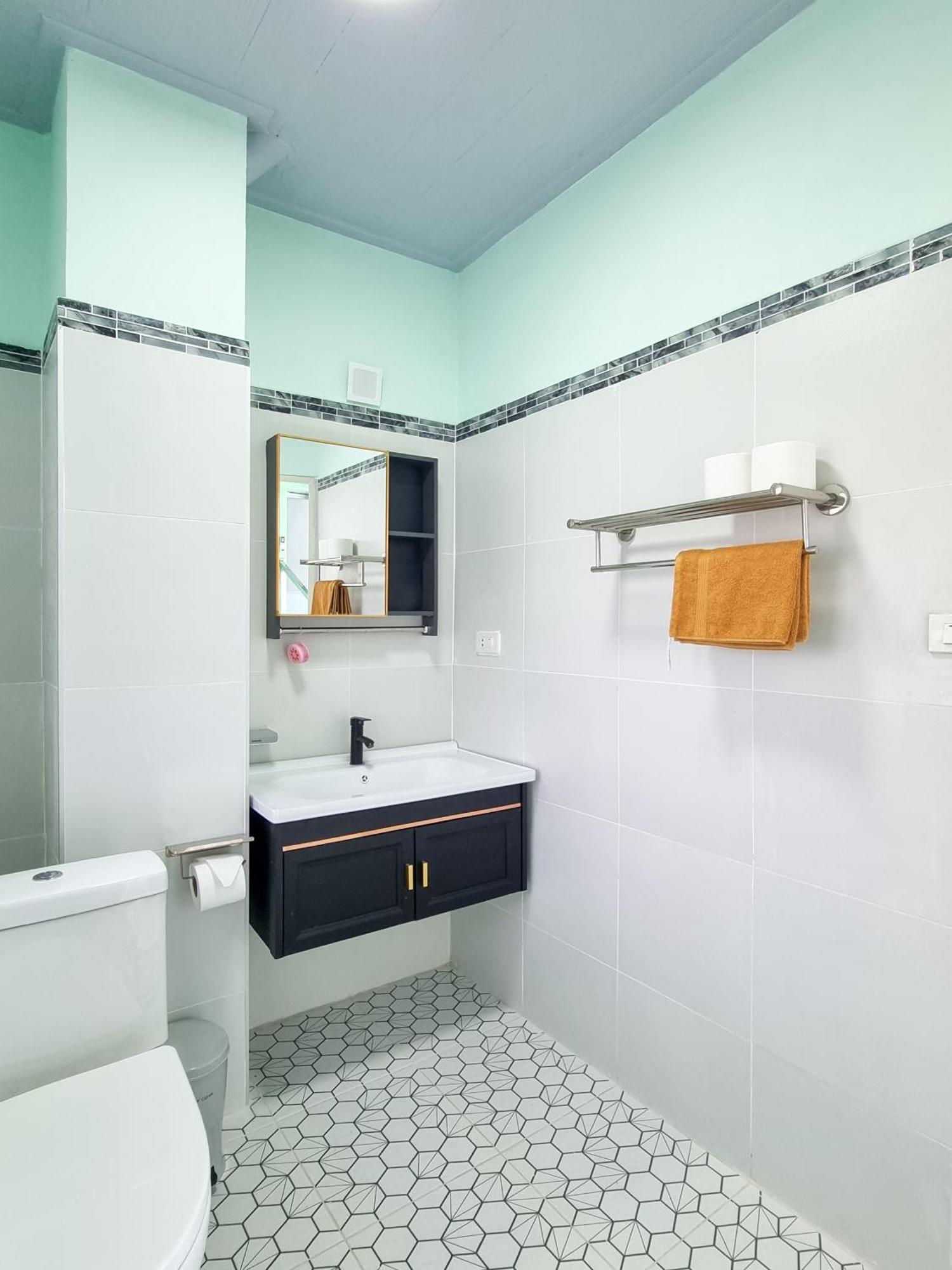 Holiday home Tina's Living Paradise Ii - With Private Pool, 5 Min To