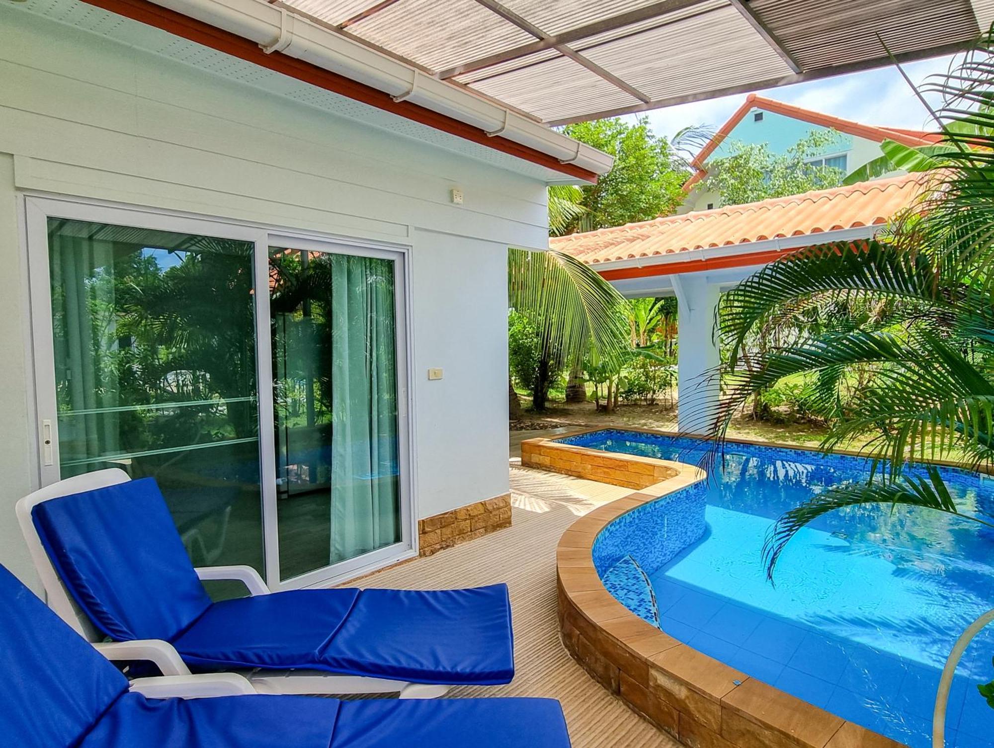 Holiday home Tina's Living Paradise Ii - With Private Pool, 5 Min To *